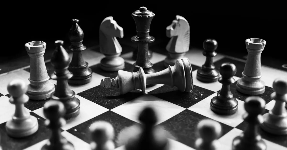A chessboard, representing the strategic choice between SEO and PPC.