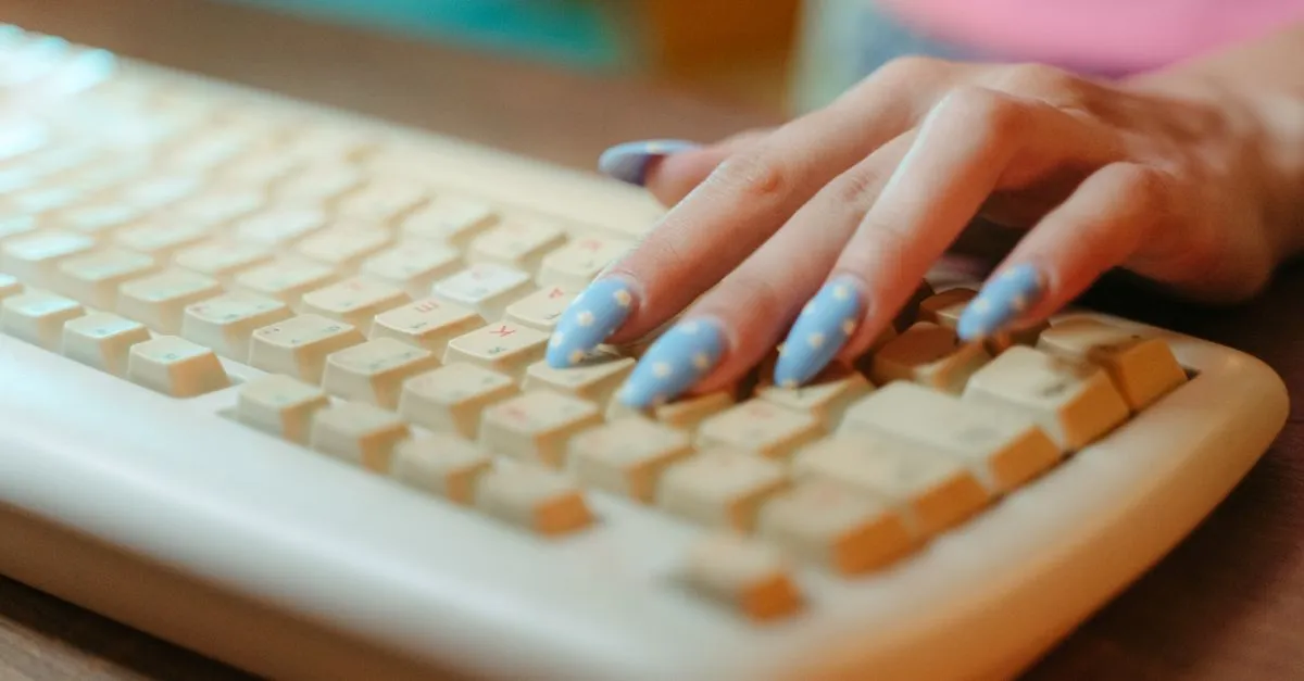 Typing on a keyboard, structuring a page with clear headings and content.